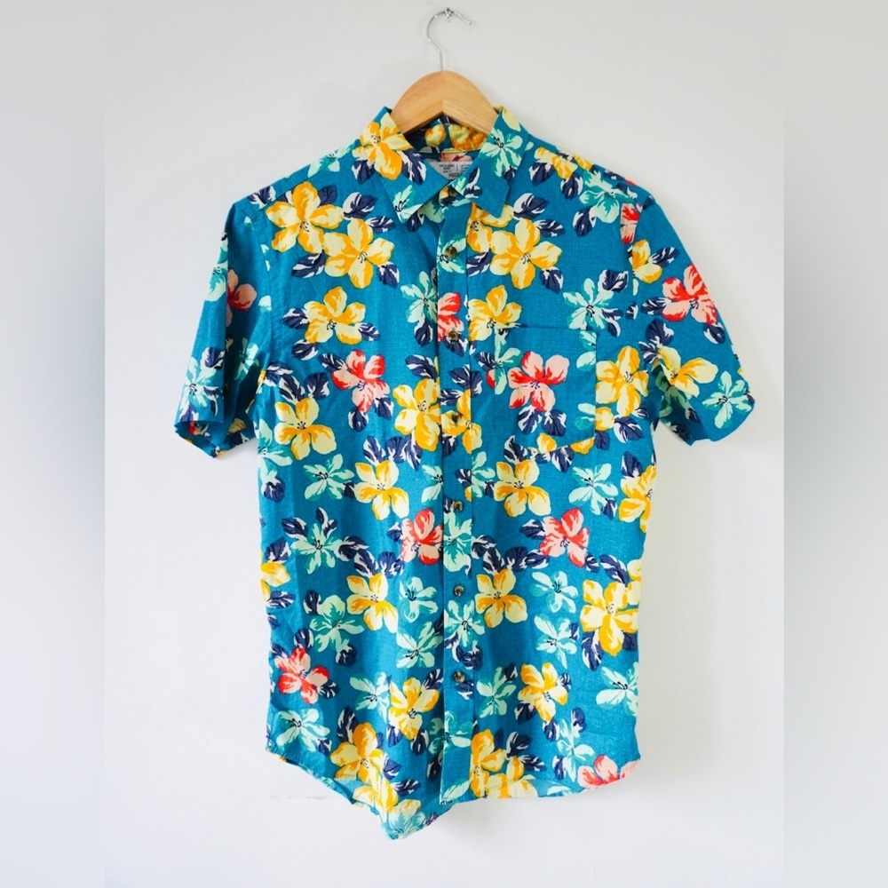 HAWAIIAN LUAU BUTTON DOWN TSHIRT